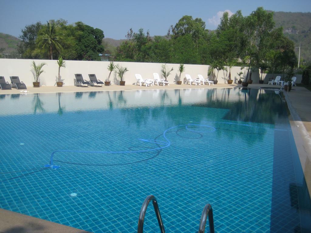 Tai-Pan Resort And Condominium Huahin Kültér fotó